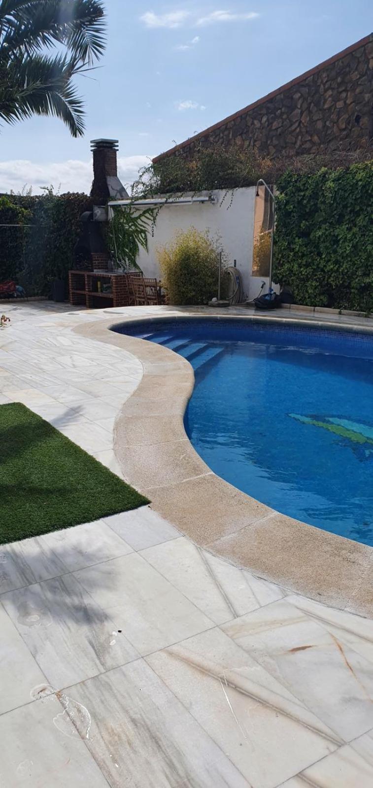 Estupenda Villa En Las Afueras Colmenar de Oreja Exteriör bild
